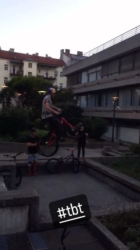 Little throwback to one of the bigger gaps I‘ve done on my trials bike 🥳🚀 #tbt